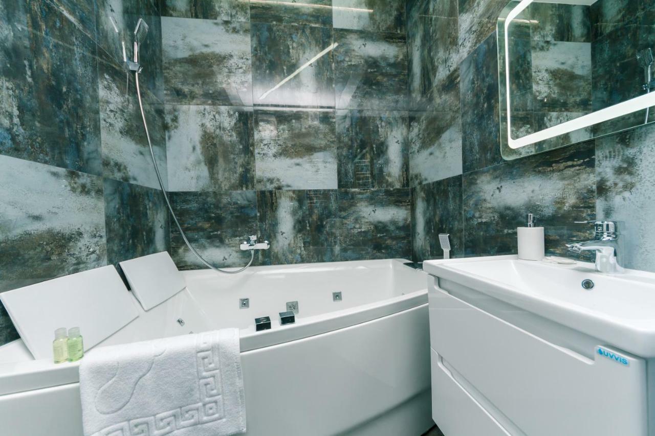 Luxury Apartments Kiev Luaran gambar